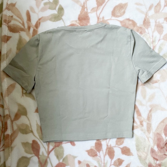 Zara Crop Top - Picture 3 of 3